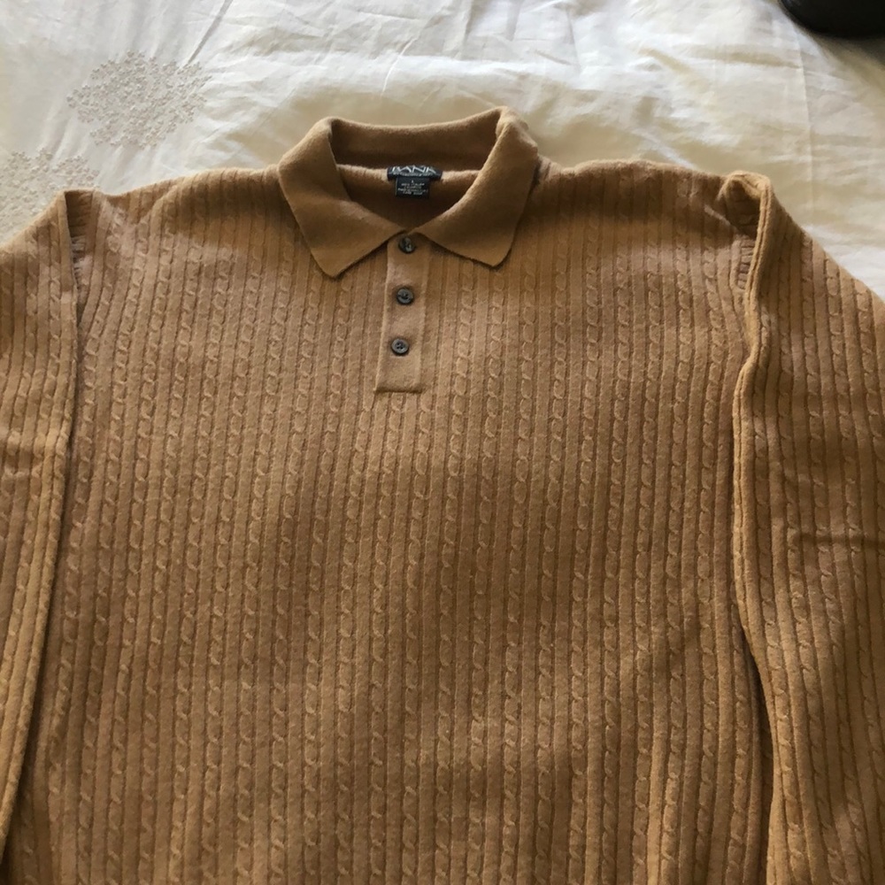 Men’s cashmere camel color sweater